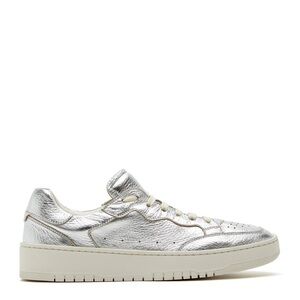 La CANADIENNE TARGET LEATHER SNEAKER Metallic Silver Casual EUC Size 9